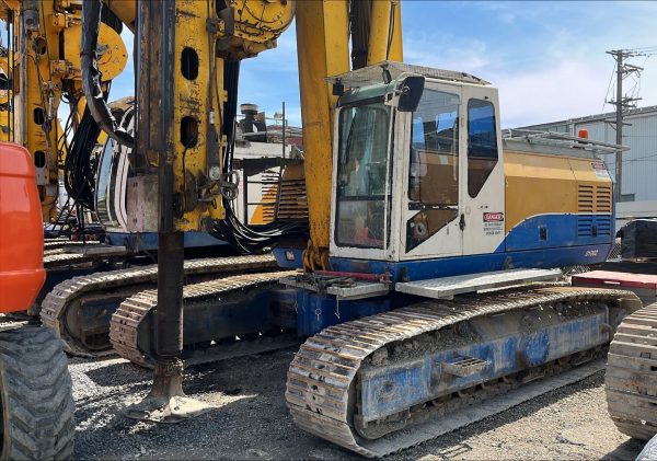 Bauer BG18 Rotary Piling Rig