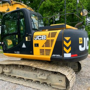Excavadora JCB JS130 LC+