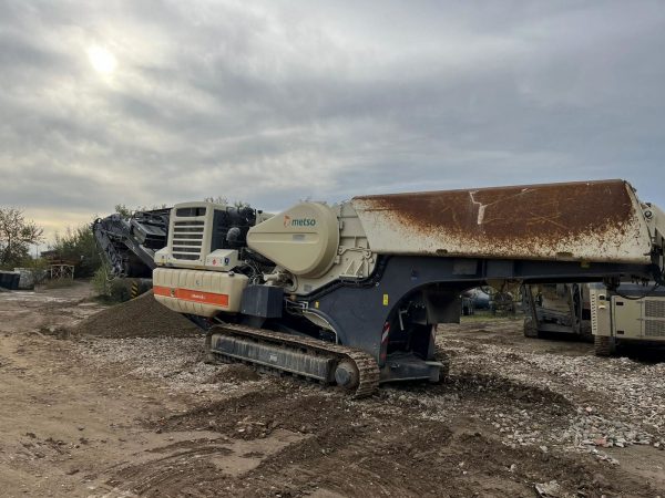 Metso LT106 Backenbrecher