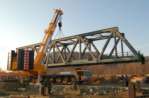 Demag AC 800 Mobile Crane