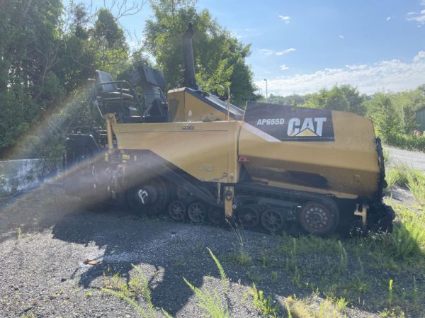 Pavimentadora CATERPILLAR AP-655D