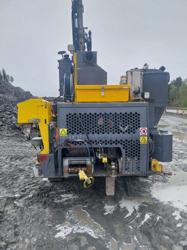 Wiertarka do skał Atlas Copco FlexiROC T30