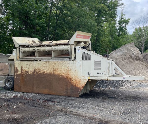 Metso CV100 Mobile Screener
