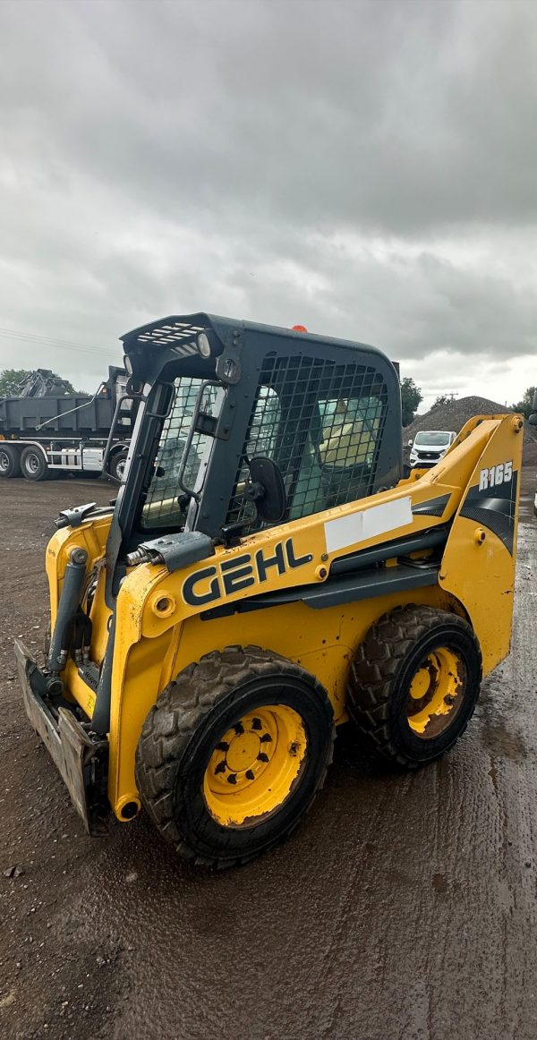 GEHL R165 skidsteer