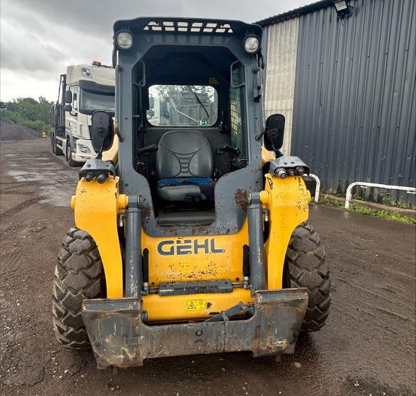 GEHL R165 skidsteer