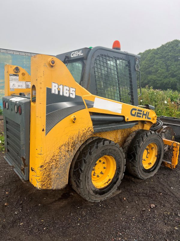 Gehl R165 Skidsteer