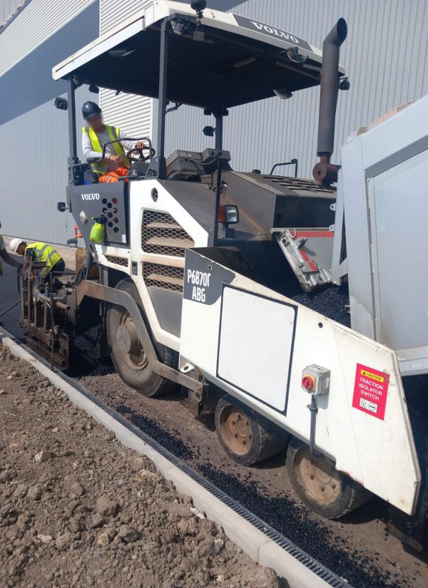 Volvo ABG P6870C Paver