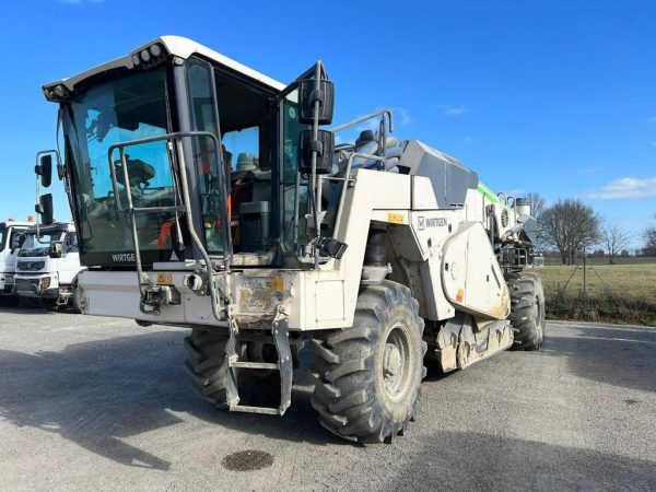 Wirtgen WR 200i Soil Stabilizer