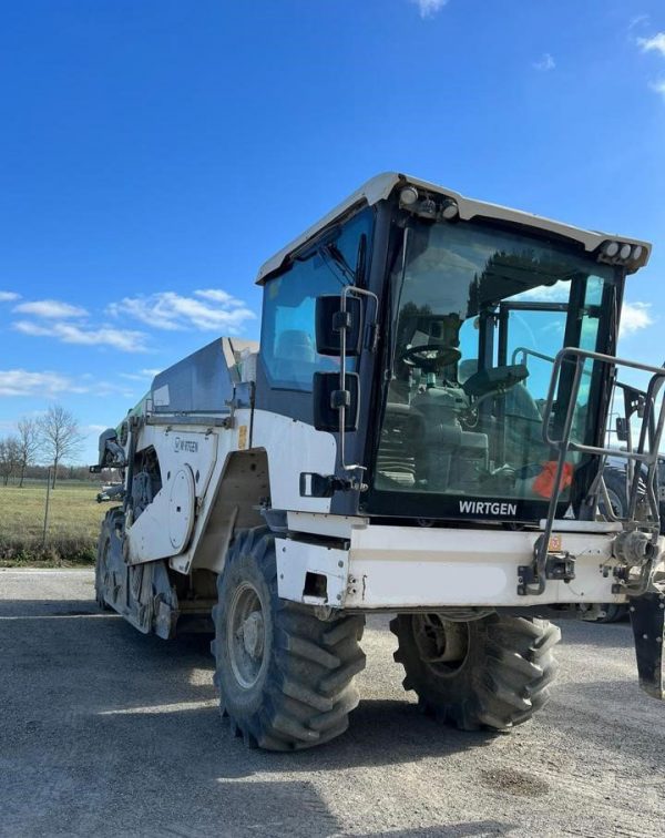Wirtgen WR 200i Soil Stabilizer