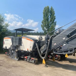 Wirtgen W 210 Fi Cold Planer