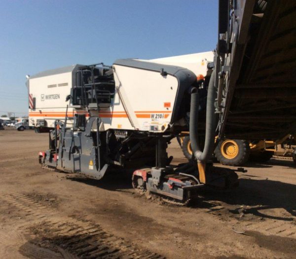 Wirtgen W 210 I Cold Planer
