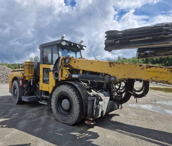 Atlas Copco Boomer E2C Underground Rock Drill