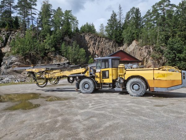 Atlas Copco Boomer E2C Underground Rock Drill