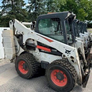 Bobcat S770 Skidsteer