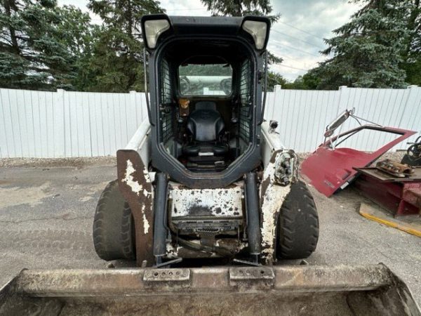 Bobcat S770 Skidsteer