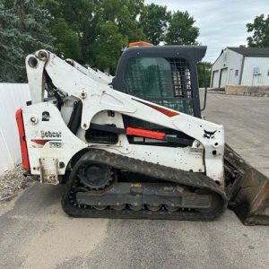 Bobcat T750 Skidsteer
