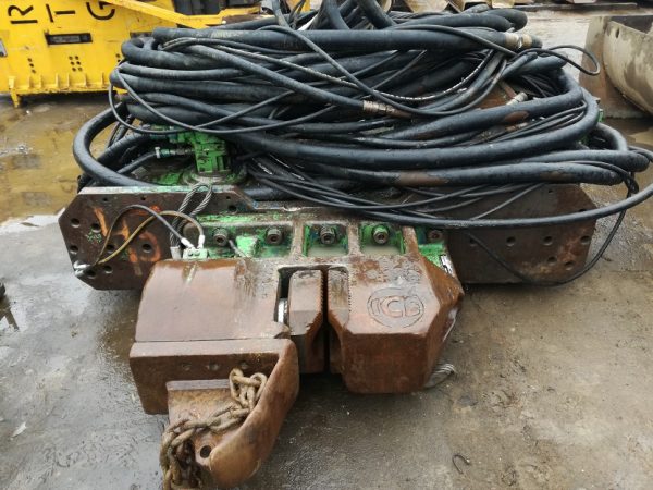 Ice 28RF Piling Accessory