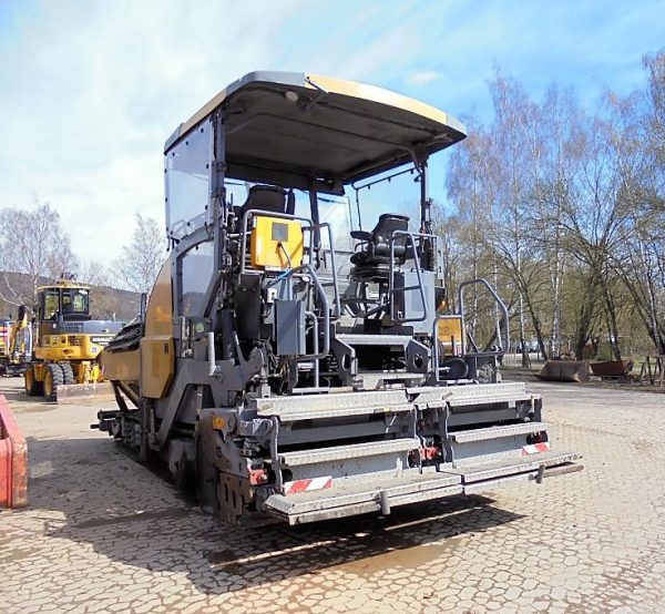 Pavimentadora Dynapac SD2550 CS