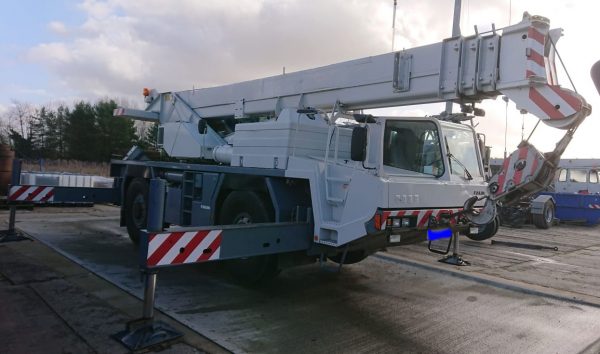 Tadano Faun ATF 30 Mobile Crane