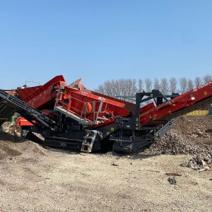 Terex Finlay 883+ Screen