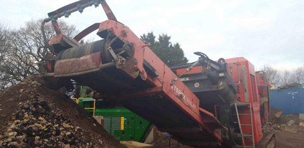 Frantoio a mascelle Terex Finlay J-960