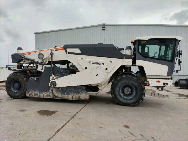 Wirtgen WR 200 XLI Soil Stabilizer
