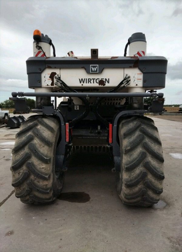 Wirtgen WR 200 XLI Soil Stabilizer