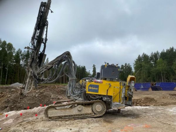 Atlas Copco FlexiROC T30 เครื่องเจาะหิน