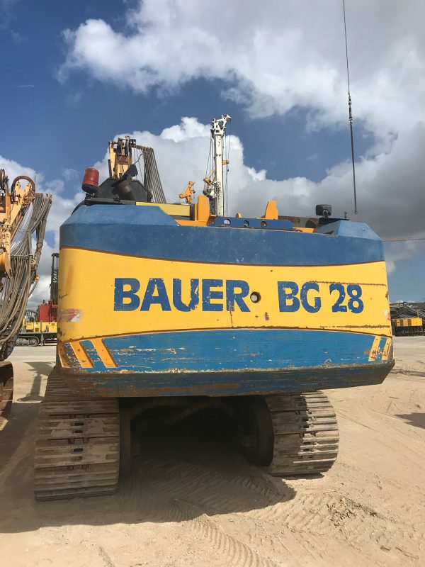 Bauer BG28 Rotary Piling Rig