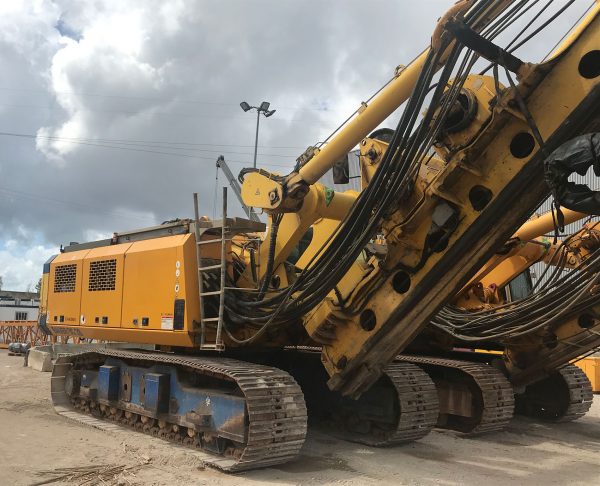 Bauer BG28 Rotary Piling Rig