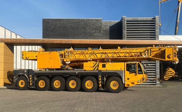 Demag AC 100-4 Mobile Crane