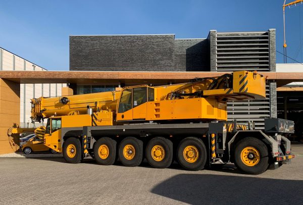 Demag AC 100-4 Mobile Crane