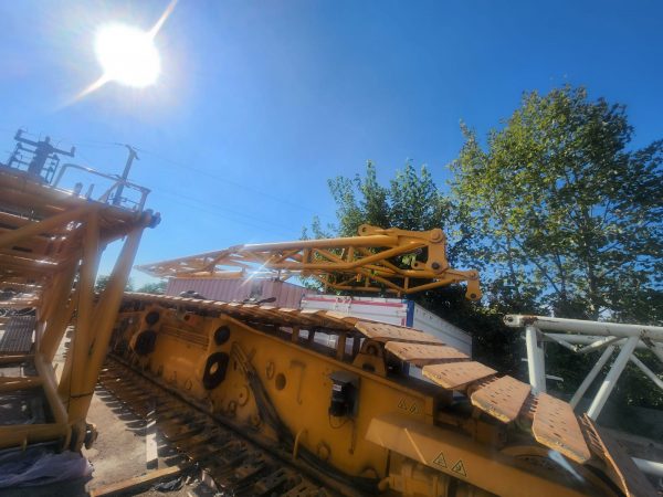 Demag CC 3800 Crawler Crane