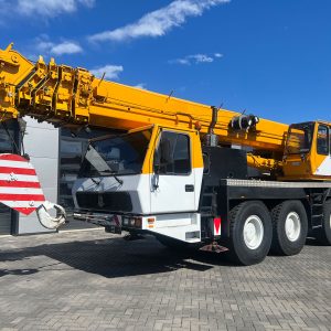 Grove GMK 4080 Mobile Crane