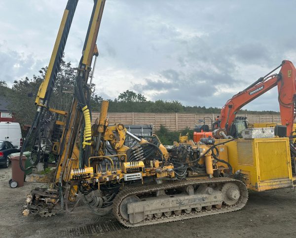 Klemm KR 805-2 Micro Piling Rig