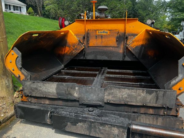Leeboy 8510E Paver