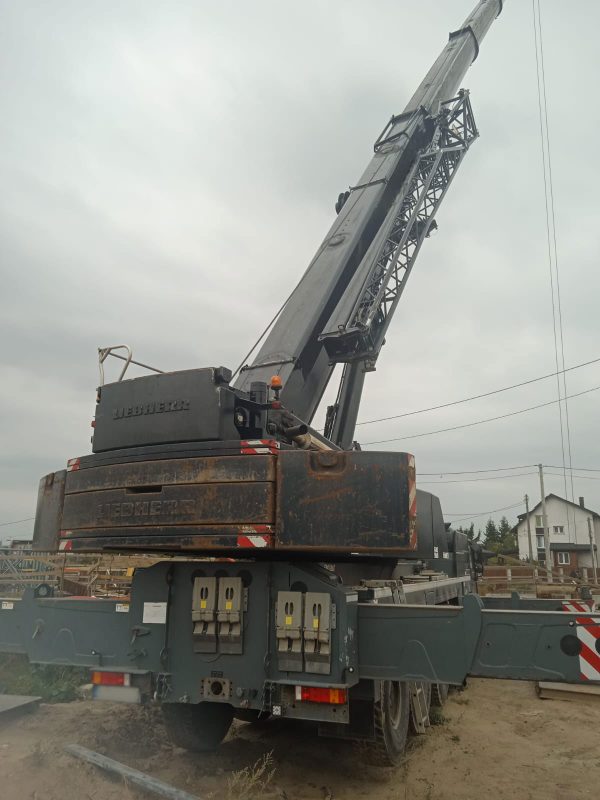 Liebherr LTM 1130-5.1 모바일 크레인