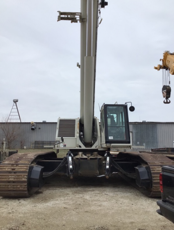 Link-Belt TCC 1400 Crawler Crane