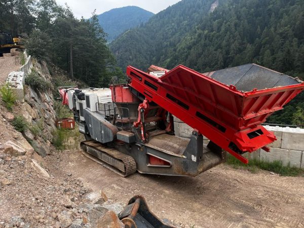 Sandvik QS331 Kegelbrecher