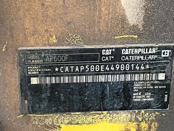 เครื่องปูผิวทาง Caterpillar AP500F