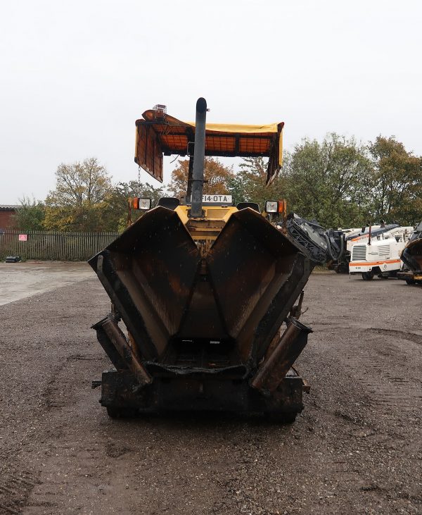 Caterpillar AP300D Paver