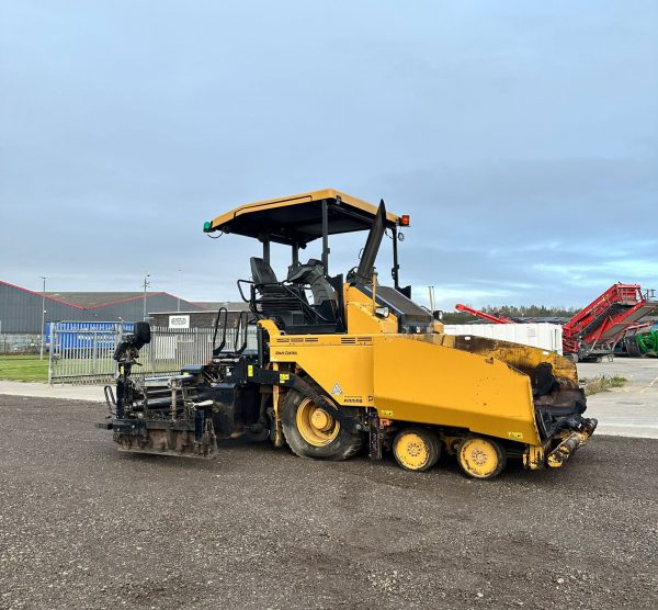 Асфальтоукладчик Caterpillar AP500F