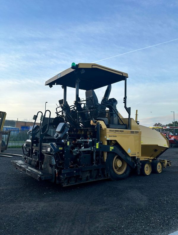 เครื่องปูผิวทาง Caterpillar AP500F