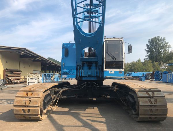 Liebherr HS 883 Crawler Crane