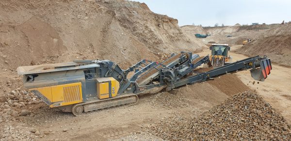 Rubblemaster RM 90 GO! Impact Crusher