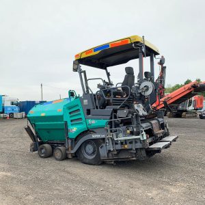 Vogele Super 1303-3i Paver