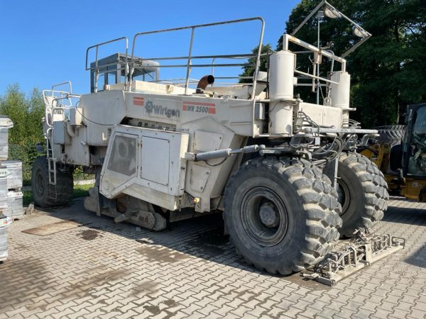 Wirtgen WR 2500 Soil Stabilizer