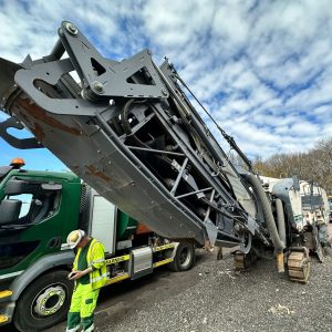 Wirtgen W 210 i Road Planer