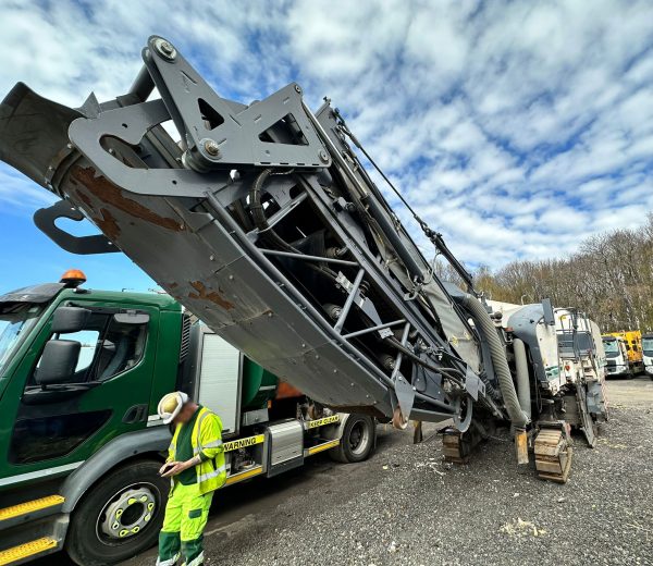 Wirtgen W 210 i Road Planer