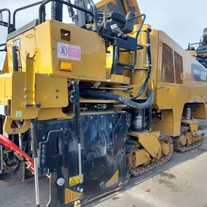 เครื่องไสถนน Caterpillar PM-310